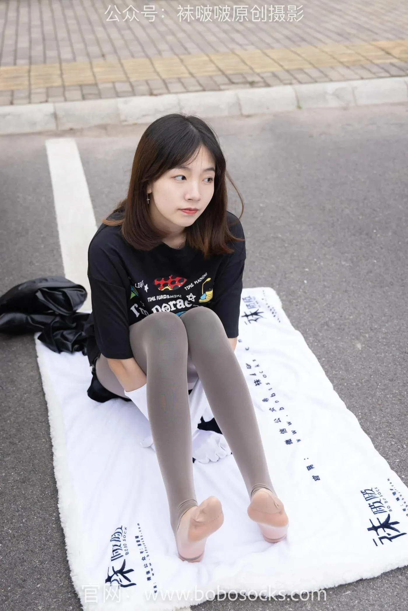 [BoBoSocks袜啵啵]NO.146 小甜豆-高跟长靴、黑色踩脚裤、肉丝 [154P]插图8